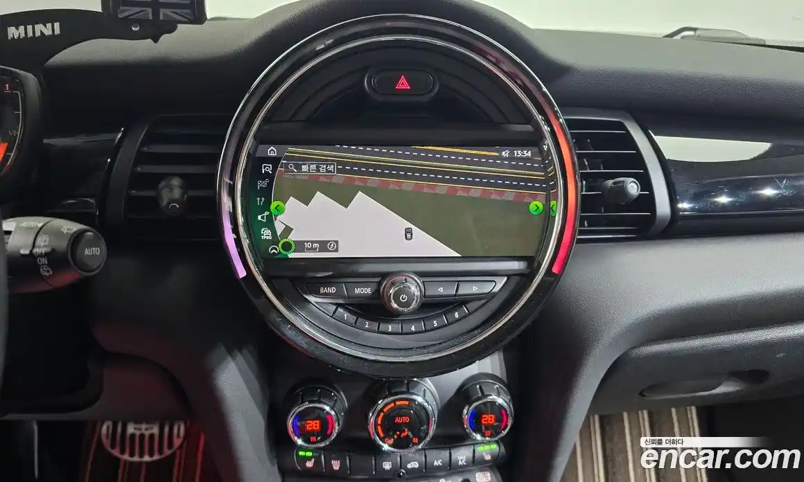 Mini Cooper 2020 1.5 Автомат в Москве № 135972, фото 17