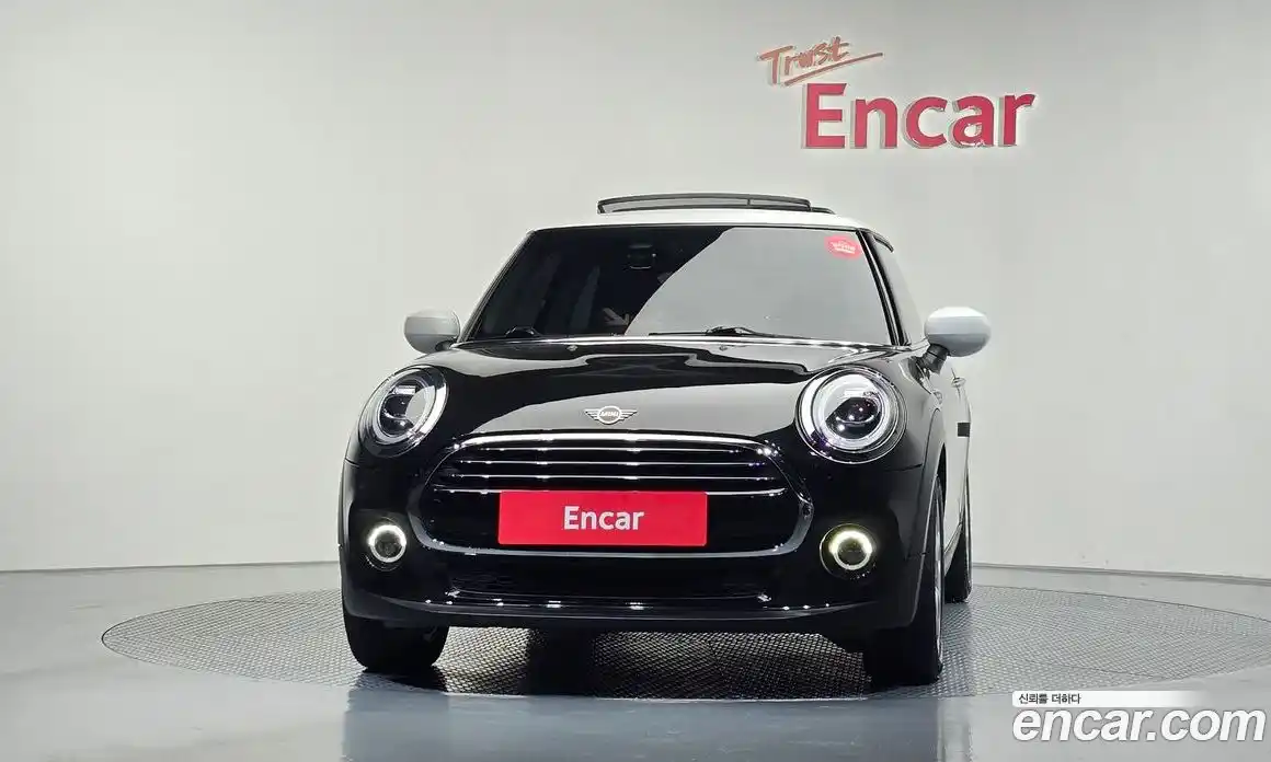 Mini Cooper 2020 1.5 Автомат в Москве № 135972, фото 19