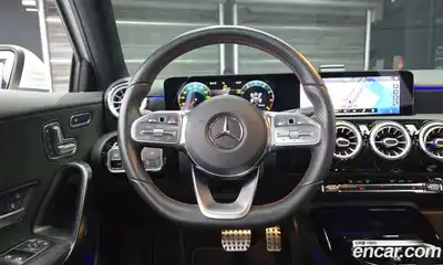 Mercedes-Benz A-Class 2021 2.0 Автомат в Москве № 138448, миниатюра 3