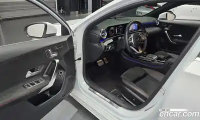 Mercedes-Benz A-Class 2021 2.0 Автомат в Москве № 138448, миниатюра 4