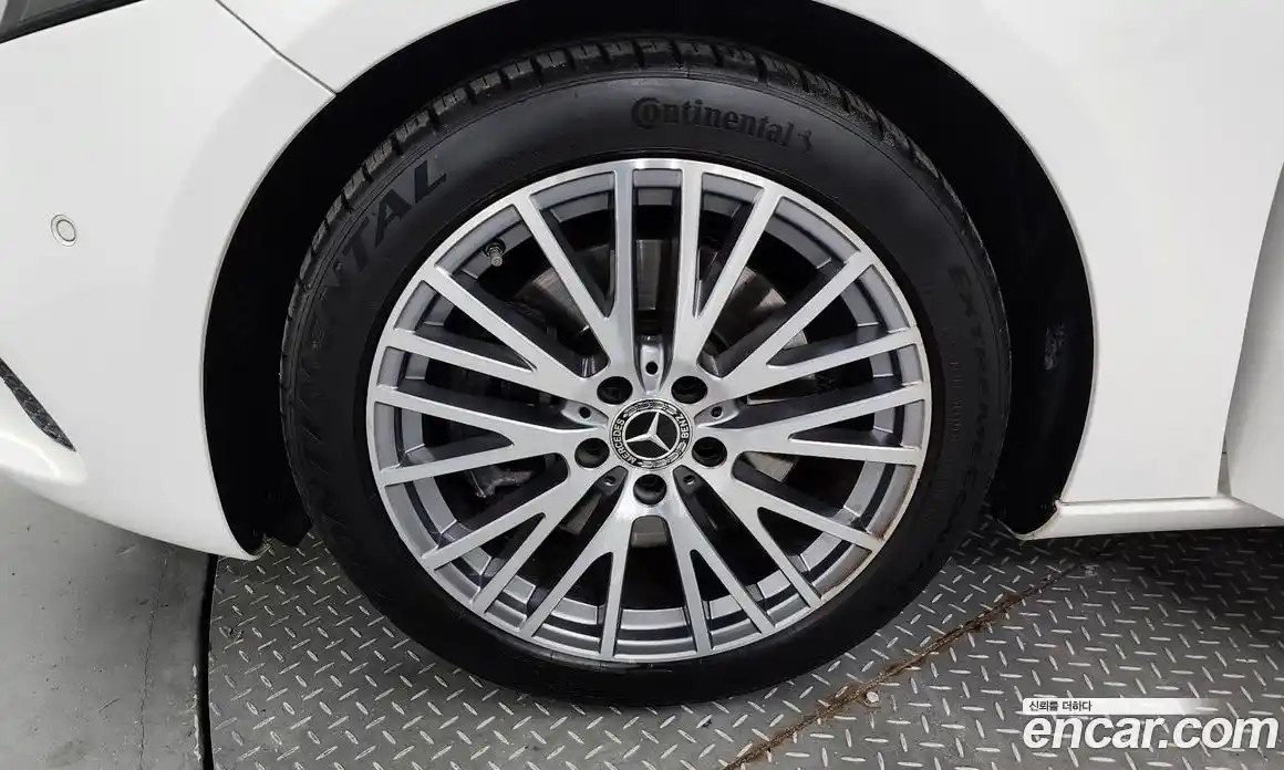 Mercedes-Benz A-Class 2021 2.0 Автомат в Москве № 139398, фото 15