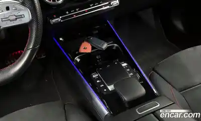 Mercedes-Benz GLB-Class 2021 2.0 Автомат в Москве № 142784, миниатюра 12