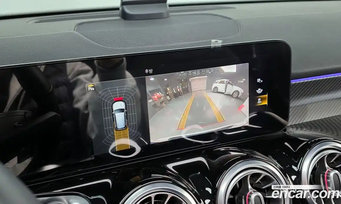 Mercedes-Benz GLB-Class 2021 2.0 Автомат в Москве № 142784, фото 13