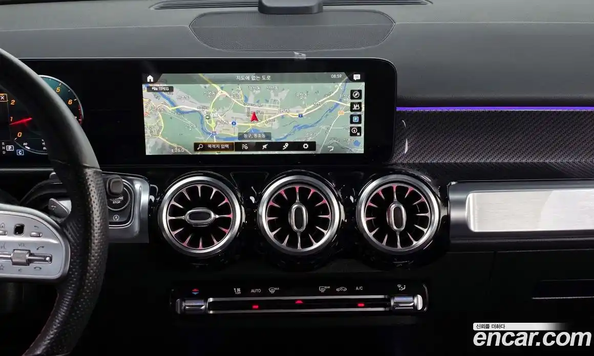 Mercedes-Benz GLB-Class 2021 2.0 Автомат в Москве № 142784, фото 14