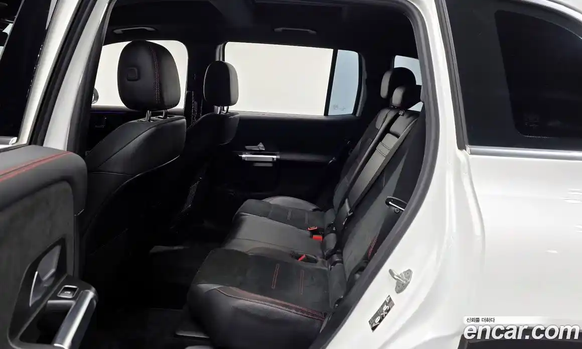 Mercedes-Benz GLB-Class 2021 2.0 Автомат в Москве № 142784, фото 19