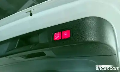 Mercedes-Benz GLB-Class 2021 2.0 Автомат в Москве № 142784, миниатюра 4