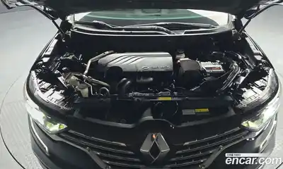 Renault QM6 2017 2.0 Автомат в Москве № 144759, миниатюра 11