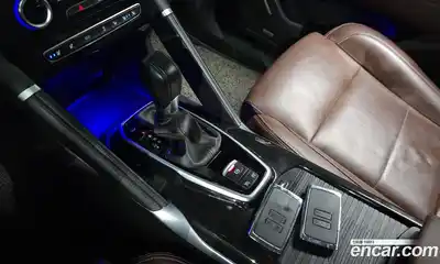 Renault QM6 2017 2.0 Автомат в Москве № 144759, миниатюра 2