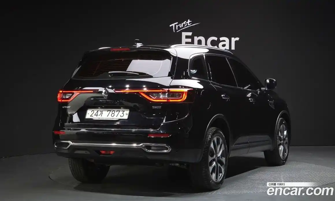 Renault QM6 2017 2.0 Автомат в Москве № 144759, фото 7