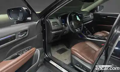 Renault QM6 2017 2.0 Автомат в Москве № 144759, миниатюра 10