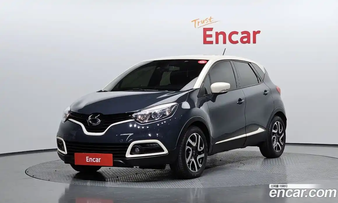 Renault QM3 2015 1.5 Автомат в Москве № 148202, фото 1