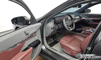 BMW 7-Series 2023 3.0 Автомат в Москве № 156841, миниатюра 2