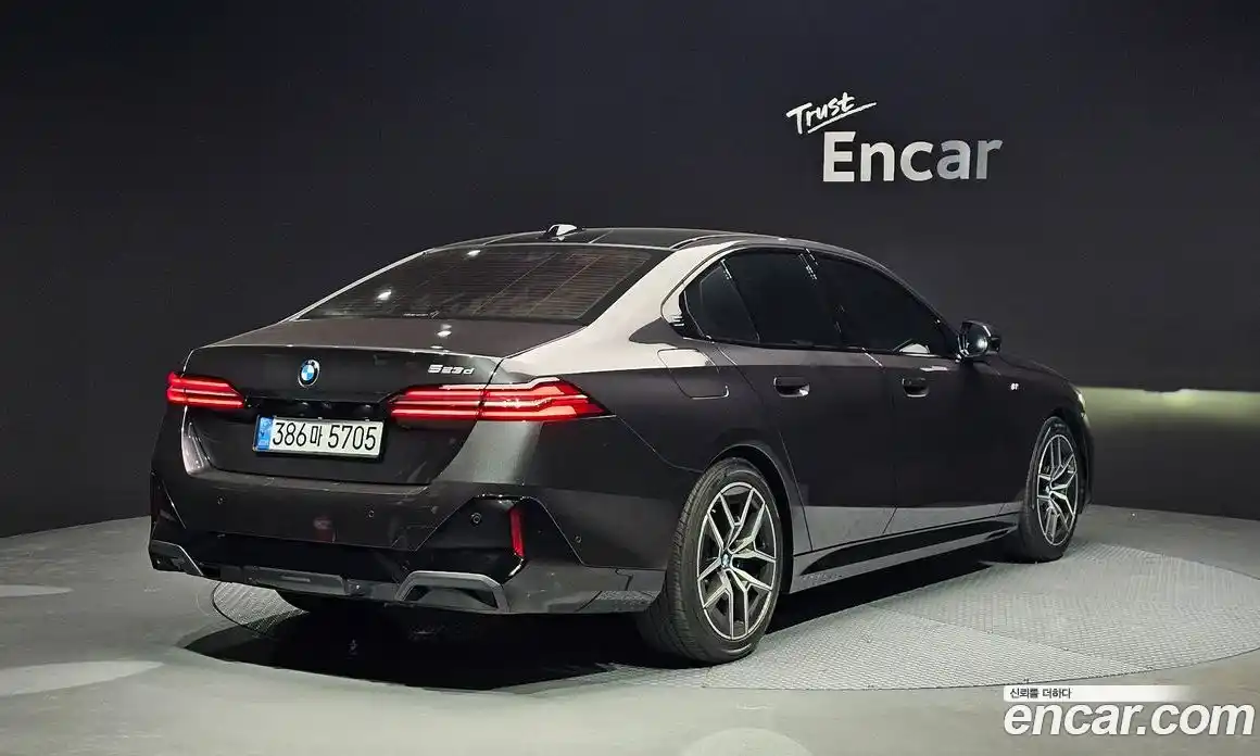 BMW 5-Series 2024 2.0 Автомат в Москве № 157601, фото 18