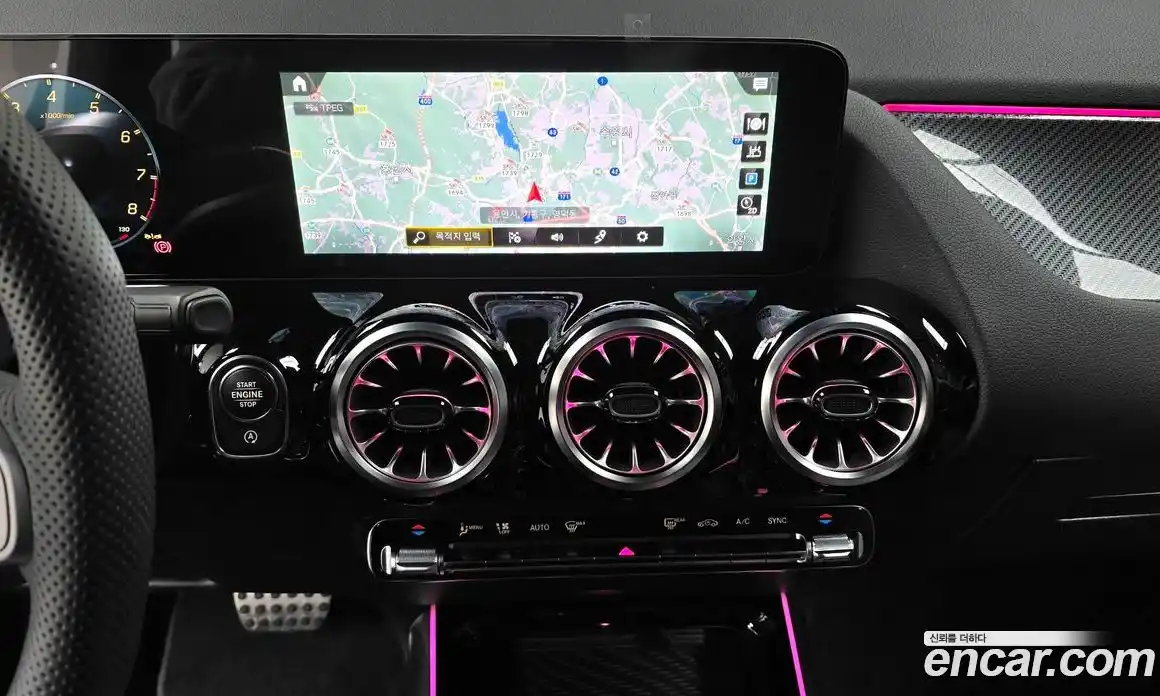 Mercedes-Benz GLA-Class 2023 2.0 Автомат в Москве № 160054, фото 18