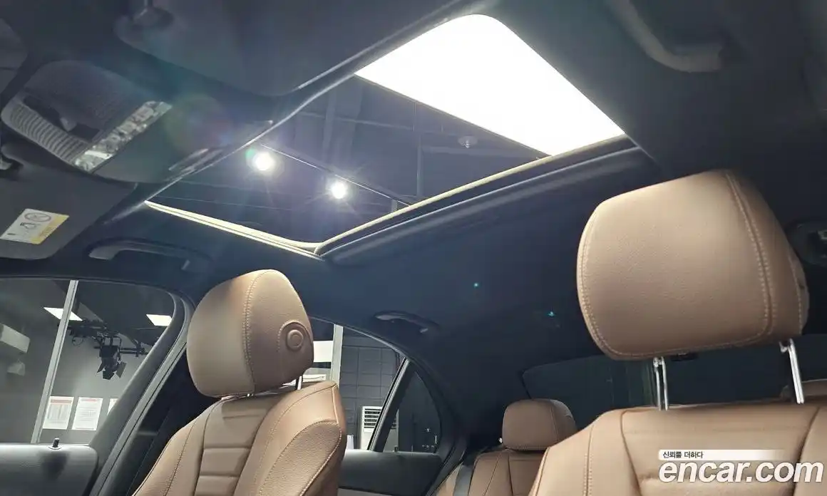 Mercedes-Benz E-Class 2021 2.0 Автомат в Москве № 160440, фото 19