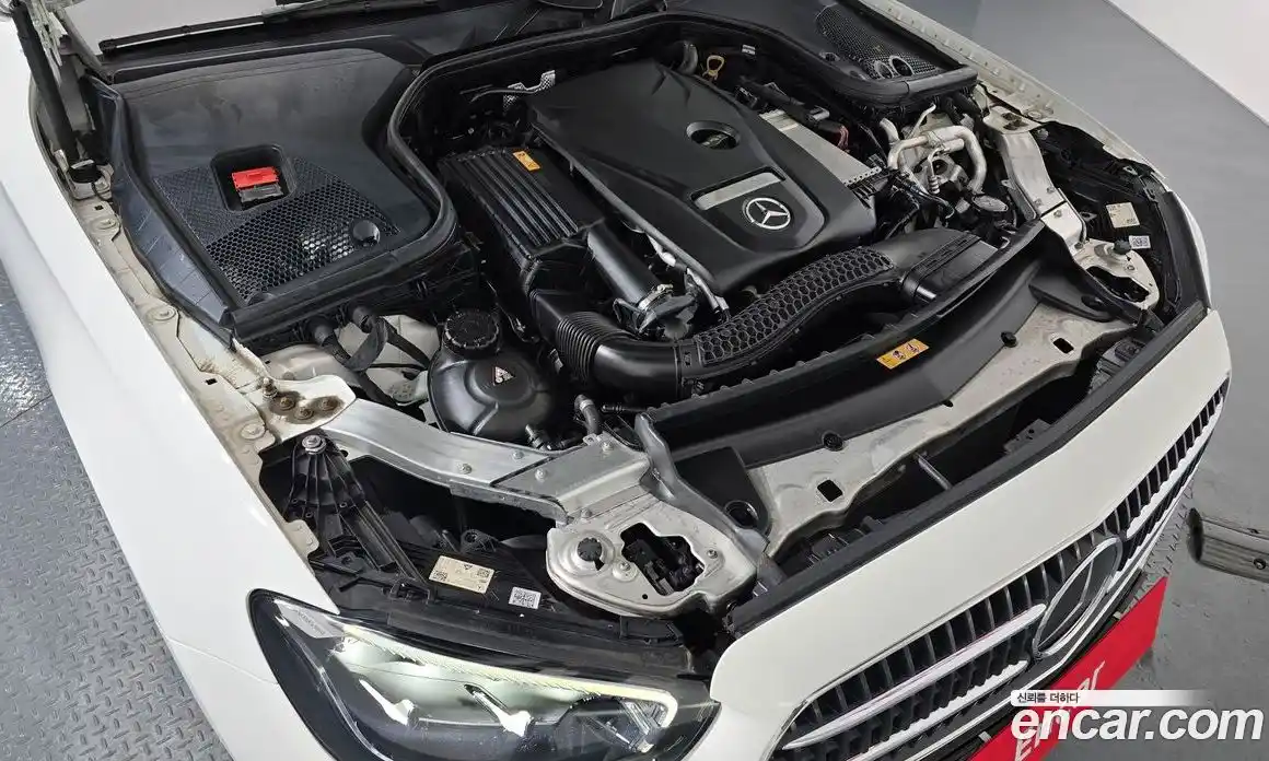 Mercedes-Benz E-Class 2021 2.0 Автомат в Москве № 160440, фото 6