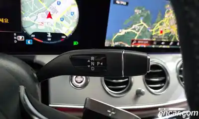 Mercedes-Benz E-Class 2021 2.0 Автомат в Москве № 160440, миниатюра 9