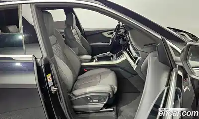 Audi Q8 2021 3.0 Автомат в Москве № 163811, миниатюра 5