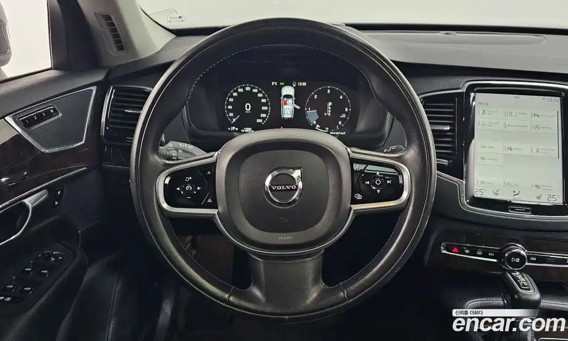 Volvo XC90 2019 2.0 Автомат в Москве № 164610, фото 13