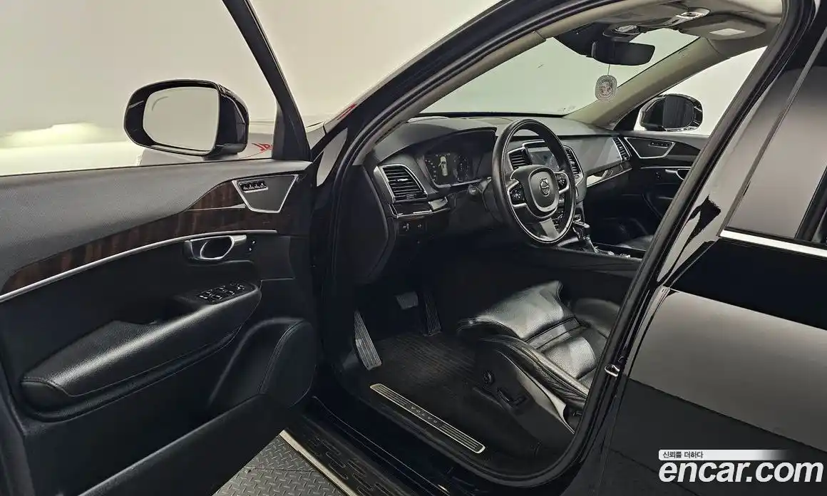 Volvo XC90 2019 2.0 Автомат в Москве № 164610, фото 10