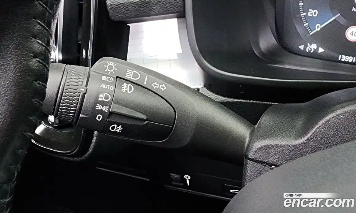 Volvo XC40 2020 2.0 Автомат в Москве № 164696, фото 19