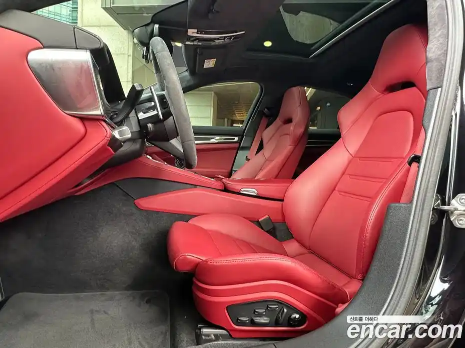 Porsche Panamera 2024 4.0 Автомат в Москве № 165102, фото 10