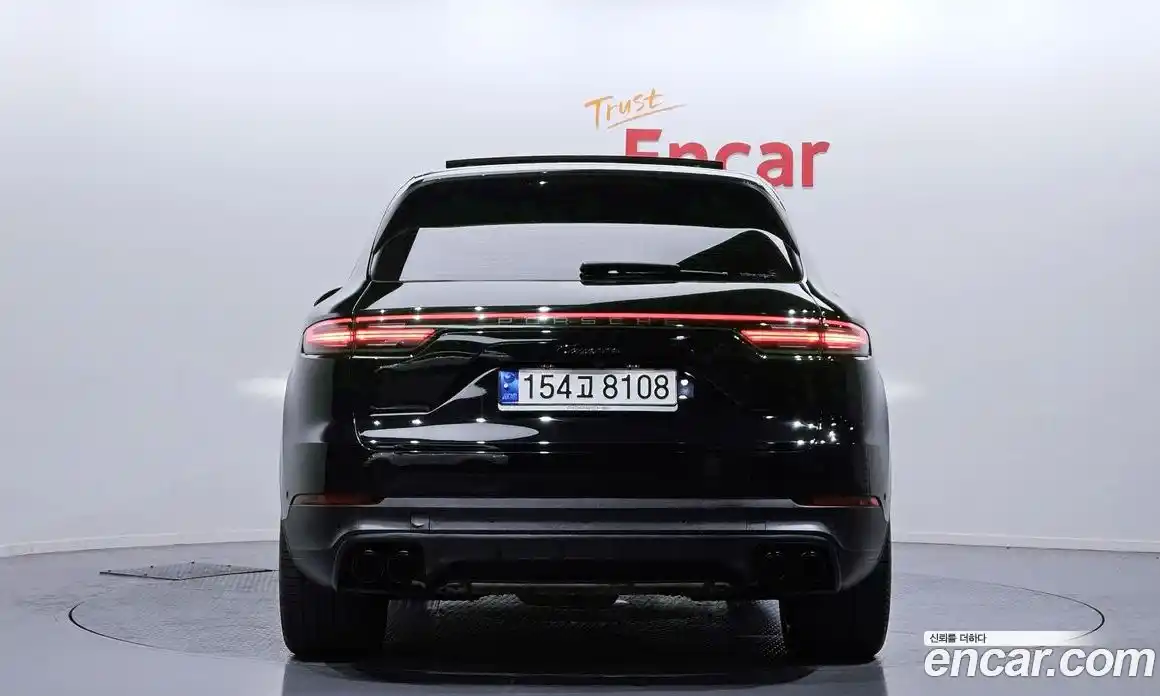 Porsche Cayenne 2023 3.0 Автомат в Москве № 165148, фото 4