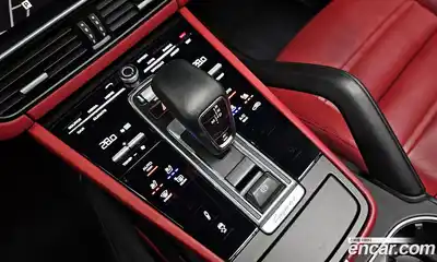 Porsche Cayenne 2023 3.0 Автомат в Москве № 165148, миниатюра 9