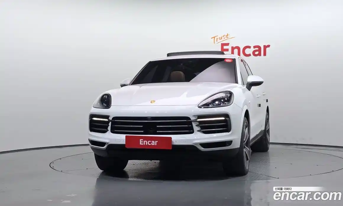 Porsche Cayenne 2020 3.0 Автомат в Москве № 165482, фото 3