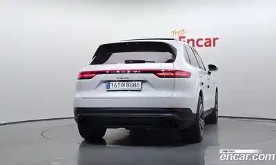 Porsche Cayenne 2020 3.0 Автомат в Москве № 165482, миниатюра 4