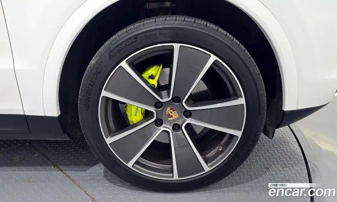 Porsche Cayenne 2020 3.0 Автомат в Москве № 165482, фото 5