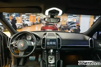 Porsche Cayenne 2014 4.1 Автомат в Москве № 165690, миниатюра 5