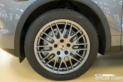 Porsche Cayenne 2014 4.1 Автомат в Москве № 165690, миниатюра 6