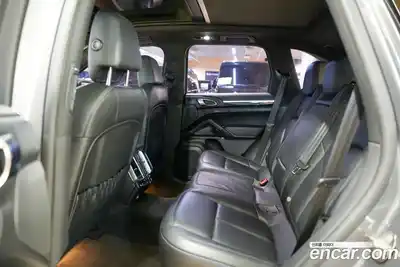 Porsche Cayenne 2014 4.1 Автомат в Москве № 165690, миниатюра 9