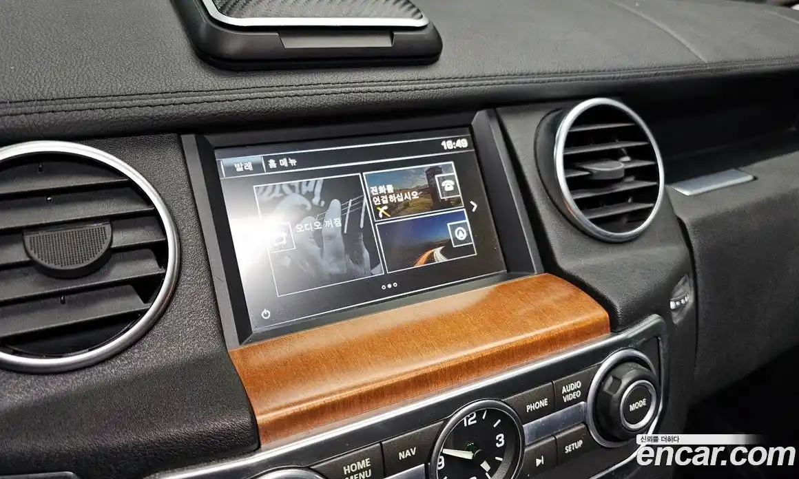 Land Rover Discovery 2016 3.0 Автомат в Москве № 166454, фото 14