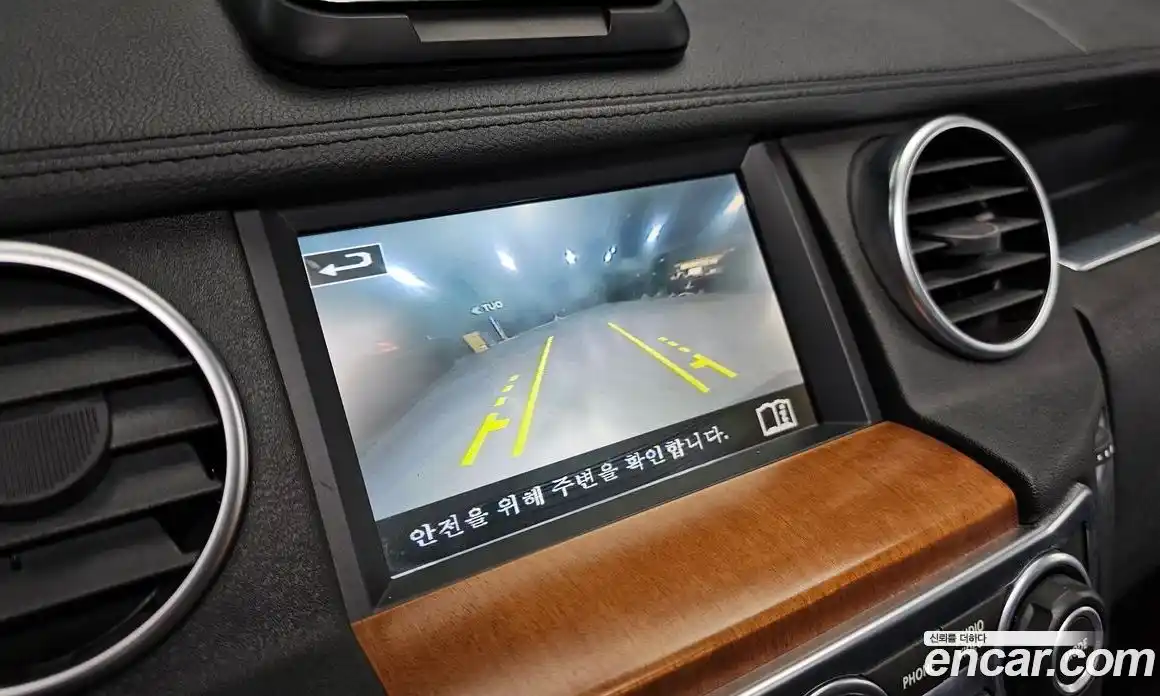 Land Rover Discovery 2016 3.0 Автомат в Москве № 166454, фото 15