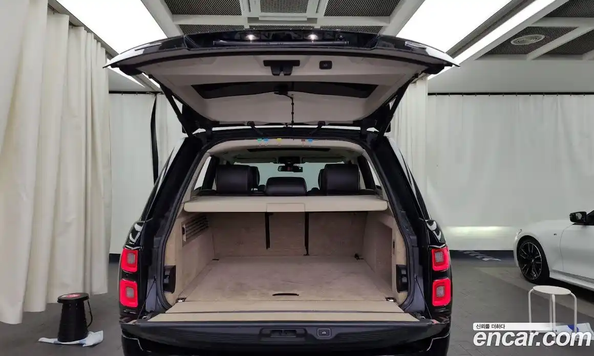 Land Rover Range-Rover 2014 4.4 Автомат в Москве № 166578, фото 19