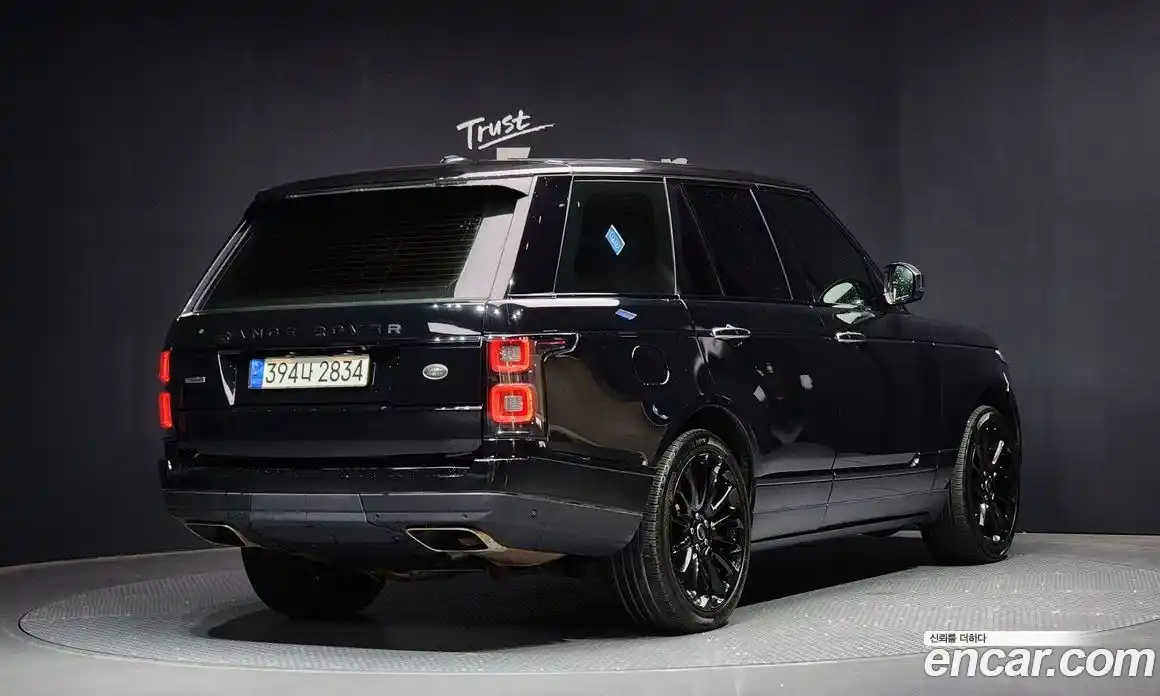 Land Rover Range-Rover 2014 4.4 Автомат в Москве № 166578, фото 4