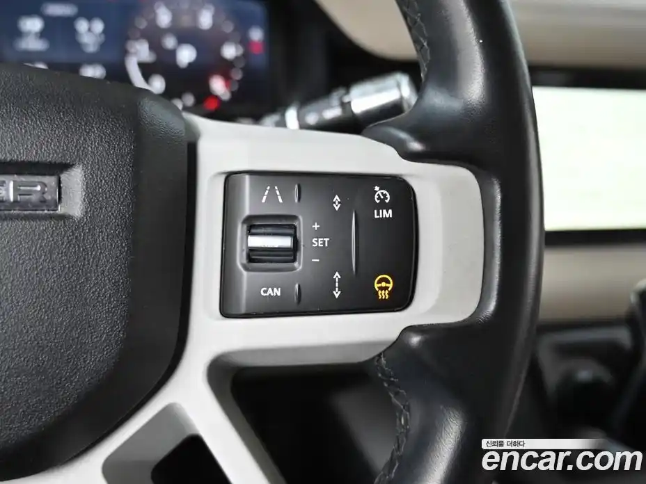 Land Rover Defender 2020 2.0 Автомат в Москве № 166868, фото 18