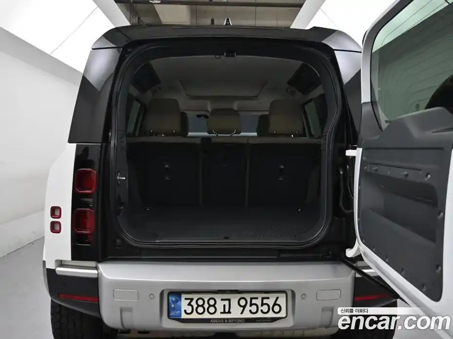 Land Rover Defender 2020 2.0 Автомат в Москве № 166868, фото 20