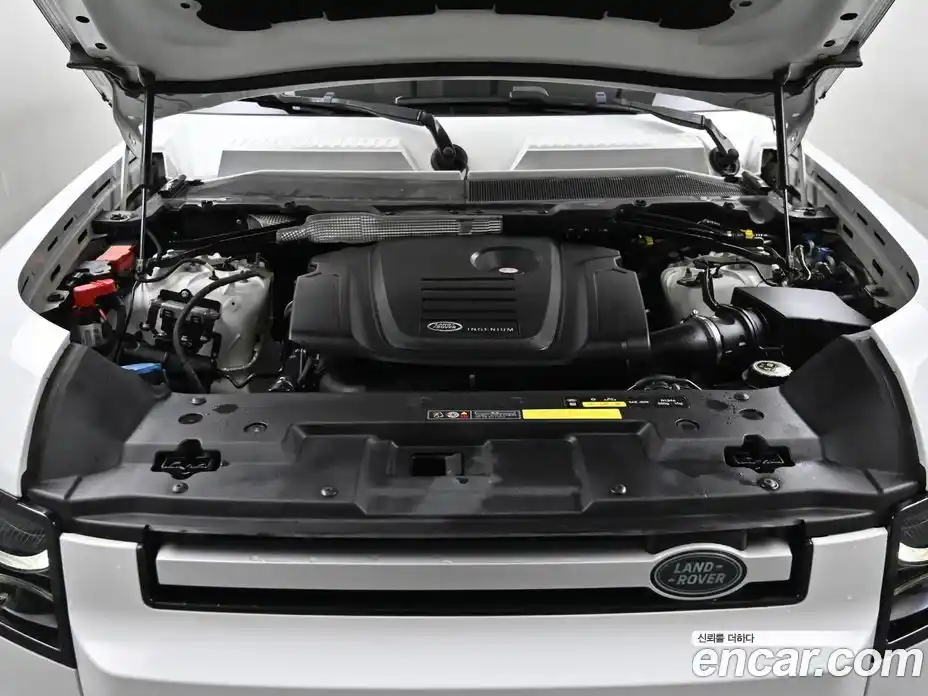 Land Rover Defender 2020 2.0 Автомат в Москве № 166868, фото 6