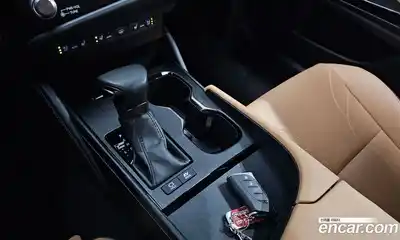 Lexus ES 2023 2.5 Автомат в Москве № 168082, миниатюра 9