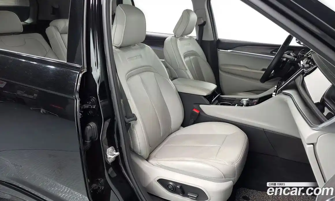 Jeep Cherokee 2022 3.6 Автомат в Москве № 169526, фото 13