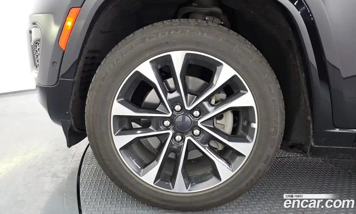 Jeep Cherokee 2022 3.6 Автомат в Москве № 169526, фото 20