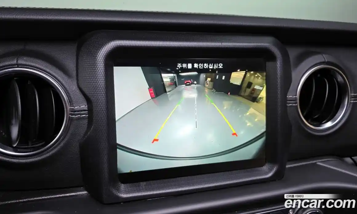 Jeep Wrangler 2023 2.0 Автомат в Москве № 169617, фото 18