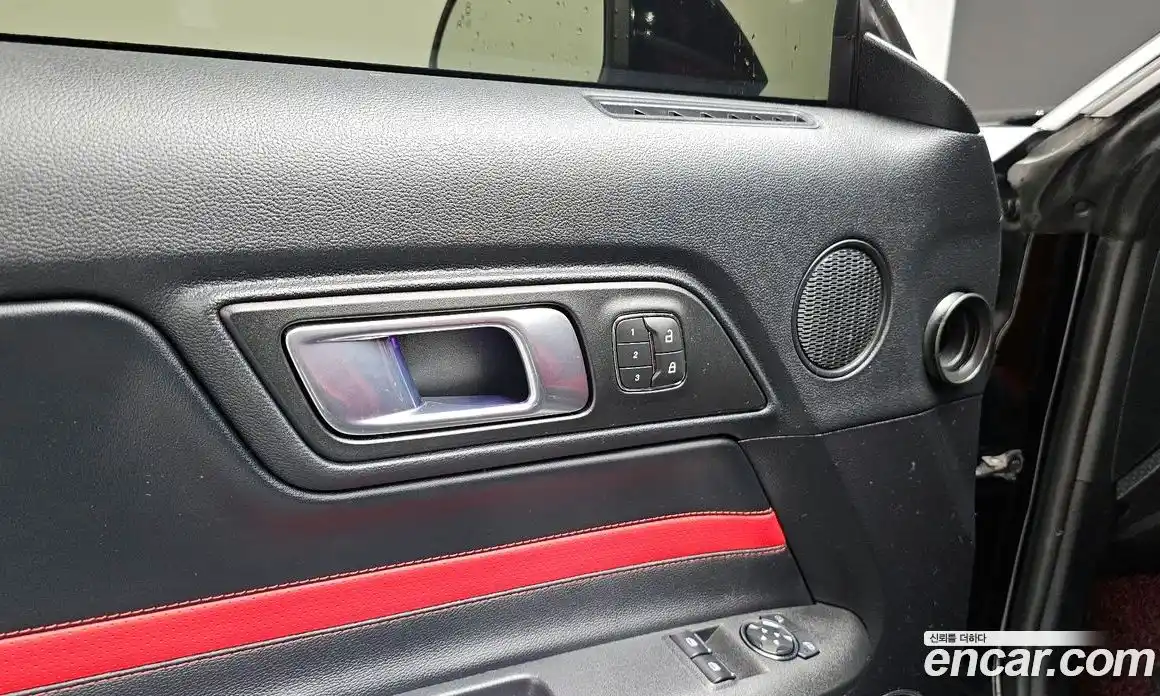 Ford Mustang 2019 2.3 Автомат в Москве № 170939, фото 11