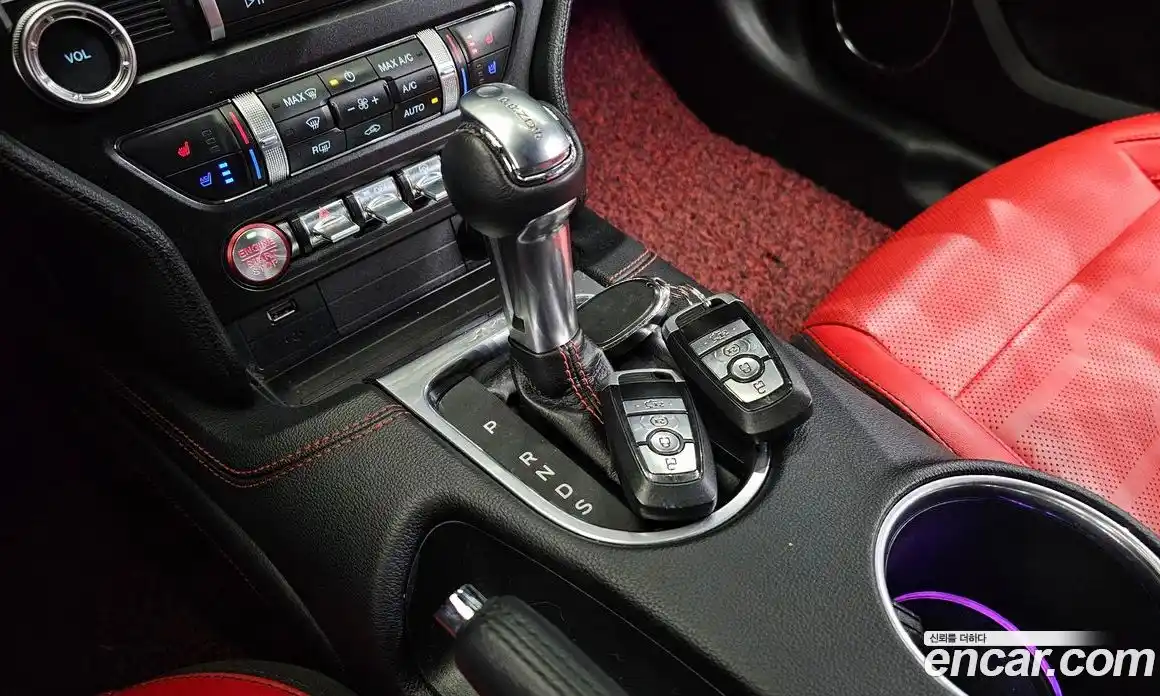 Ford Mustang 2019 2.3 Автомат в Москве № 170939, фото 17