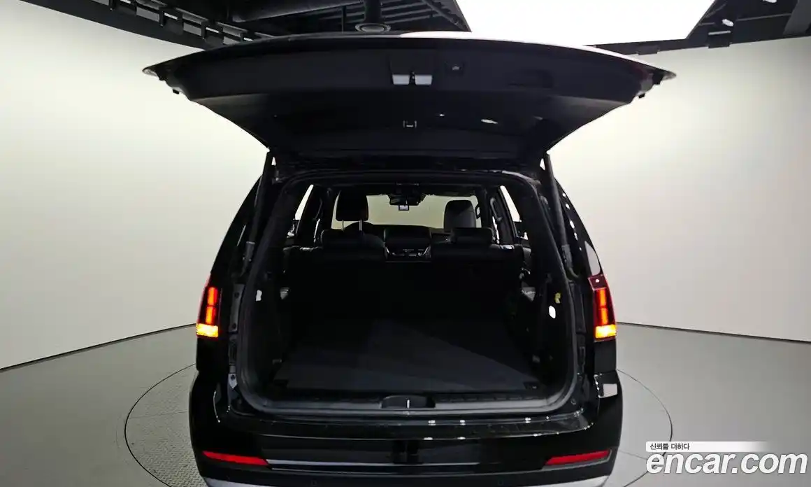 Kia Mohave 2024 3.0 Автомат в Москве № 17698, фото 20