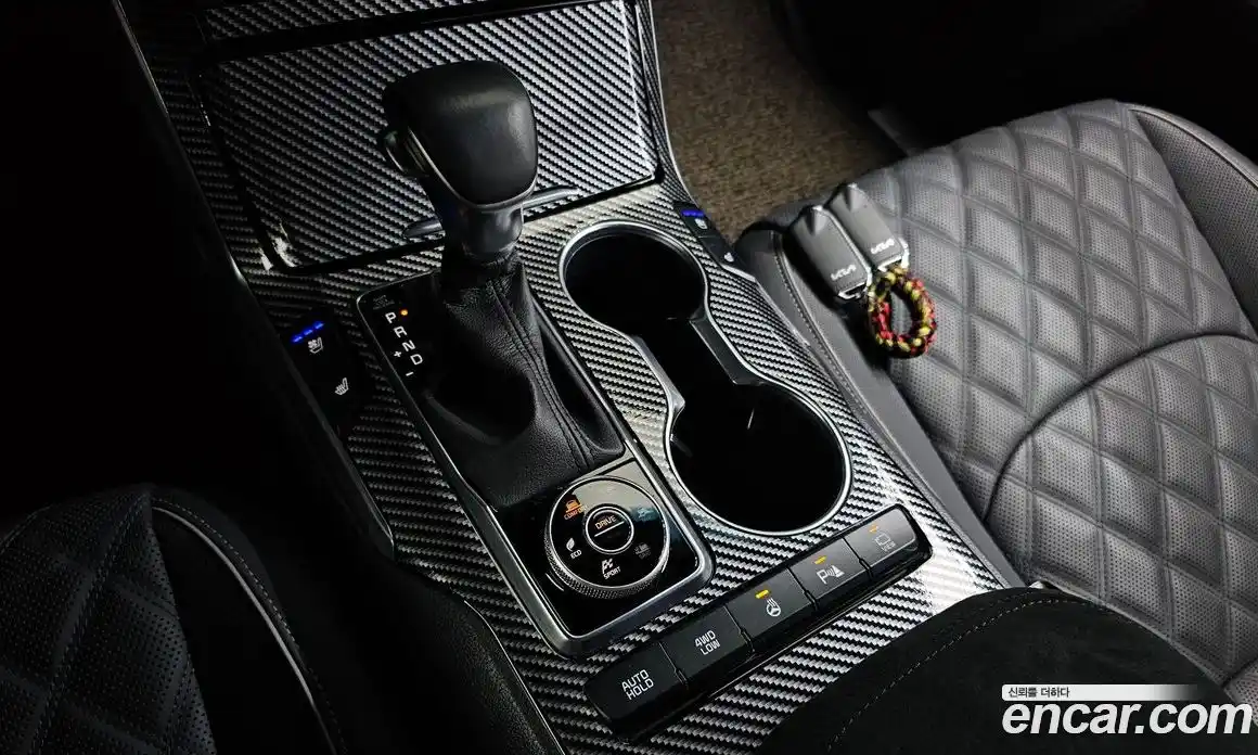 Kia Mohave 2024 3.0 Автомат в Москве № 17698, фото 9