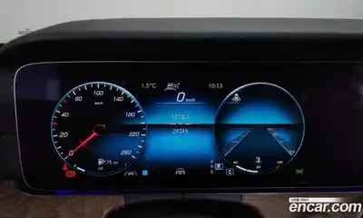 Mercedes-Benz E-Class 2022 2.0 Автомат в Москве № 178847, миниатюра 11